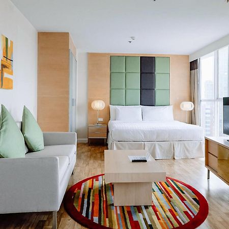 Urbana Langsuan Hotel Bangkok Luaran gambar Studio apartment