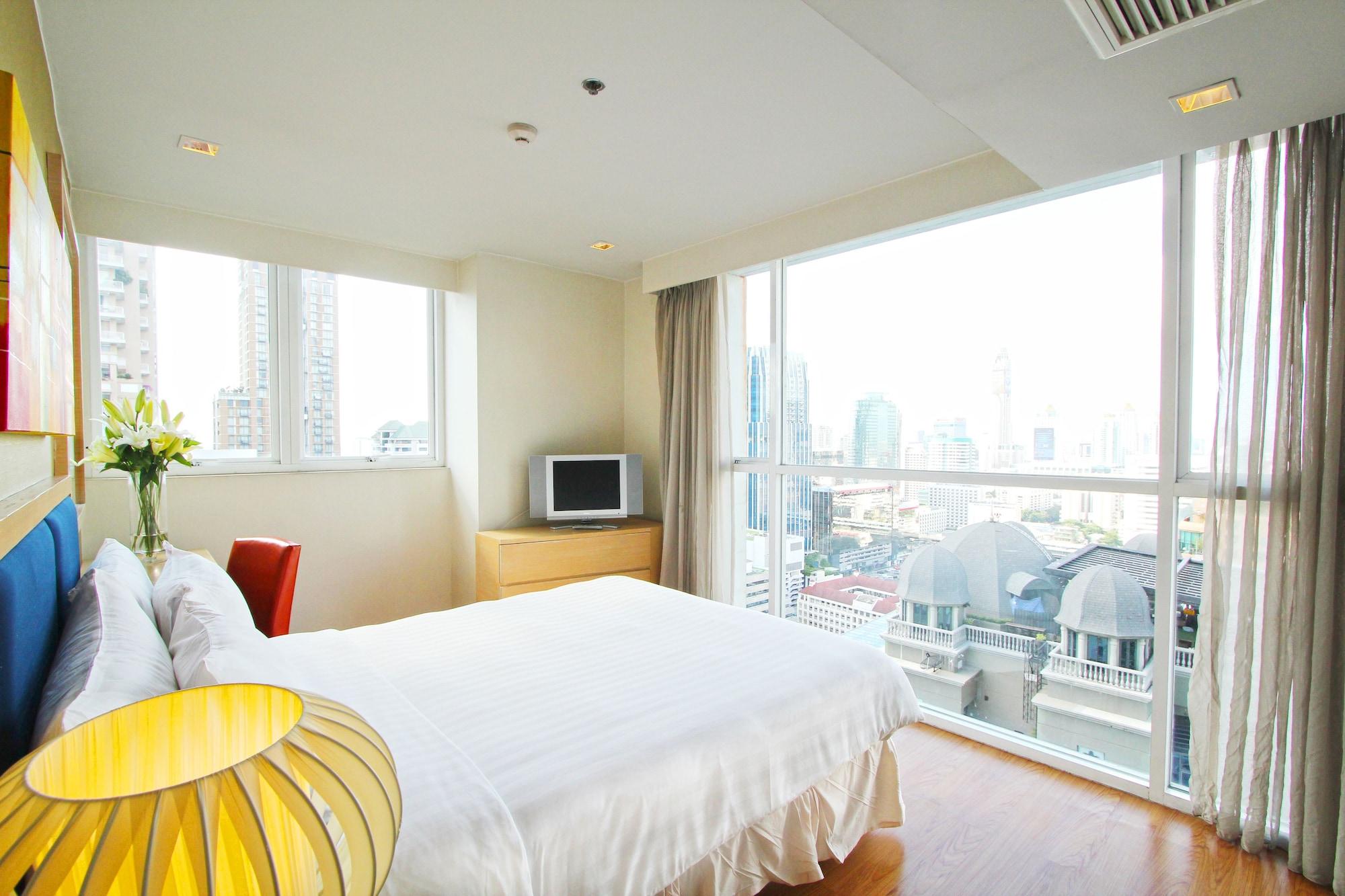 Urbana Langsuan Hotel Bangkok Luaran gambar A bedroom at the hotel
