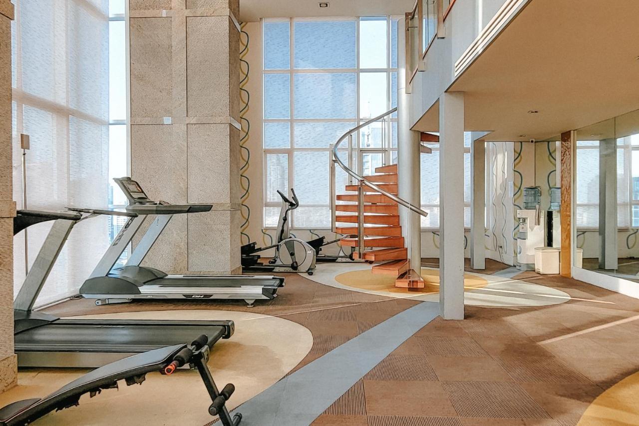 Urbana Langsuan Hotel Bangkok Luaran gambar The gym at the Mandarin Oriental, Munich