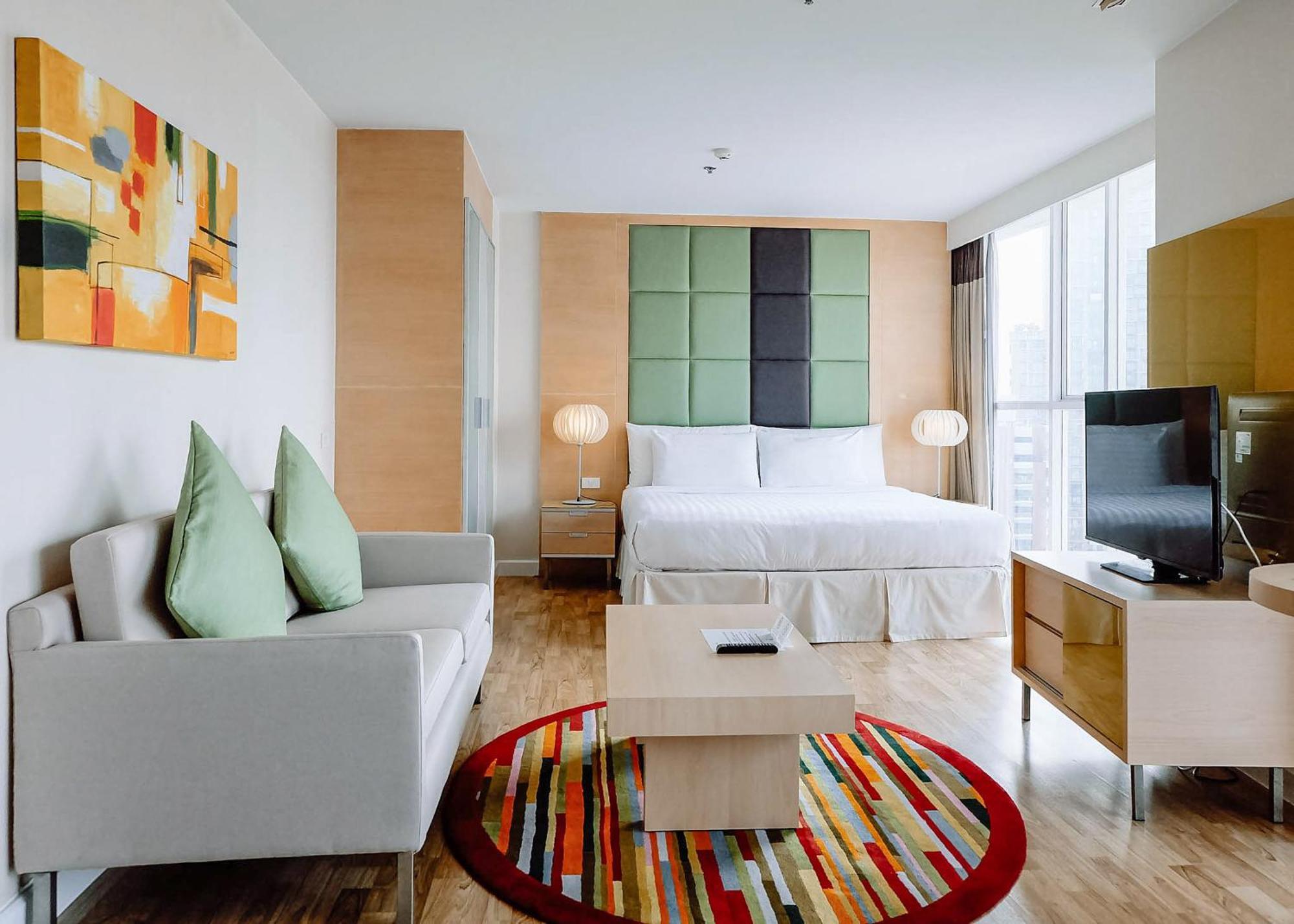 Urbana Langsuan Hotel Bangkok Luaran gambar Studio apartment